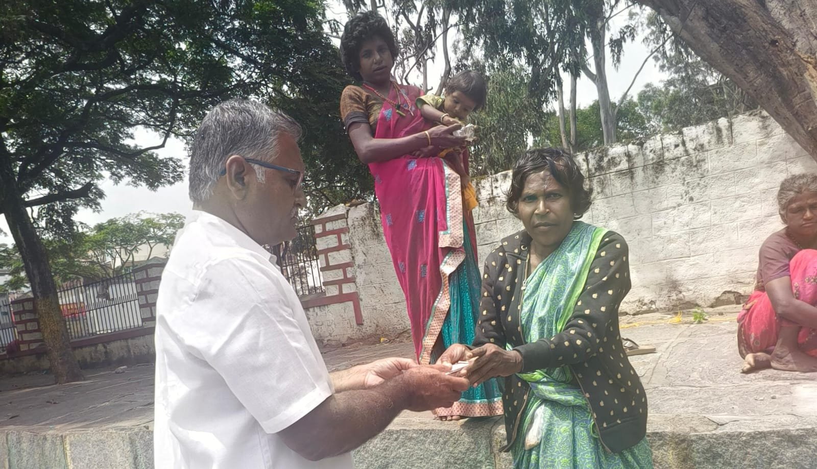 7. Summer Relief: Neer more and Rasana for Summer.